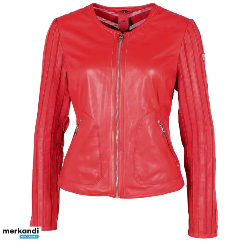 10 CHAQUETAS DE CUERO DE MARCA GENUINA (BSTOCK) !! JUNTOS SOLO 49 € !! (PVP: 2129 €)