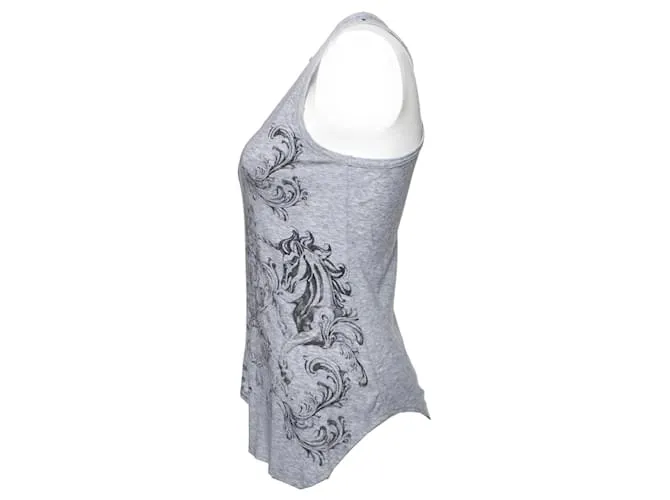 Alexander McQueen, Camiseta de tirantes gris con estampado de calaveras. 