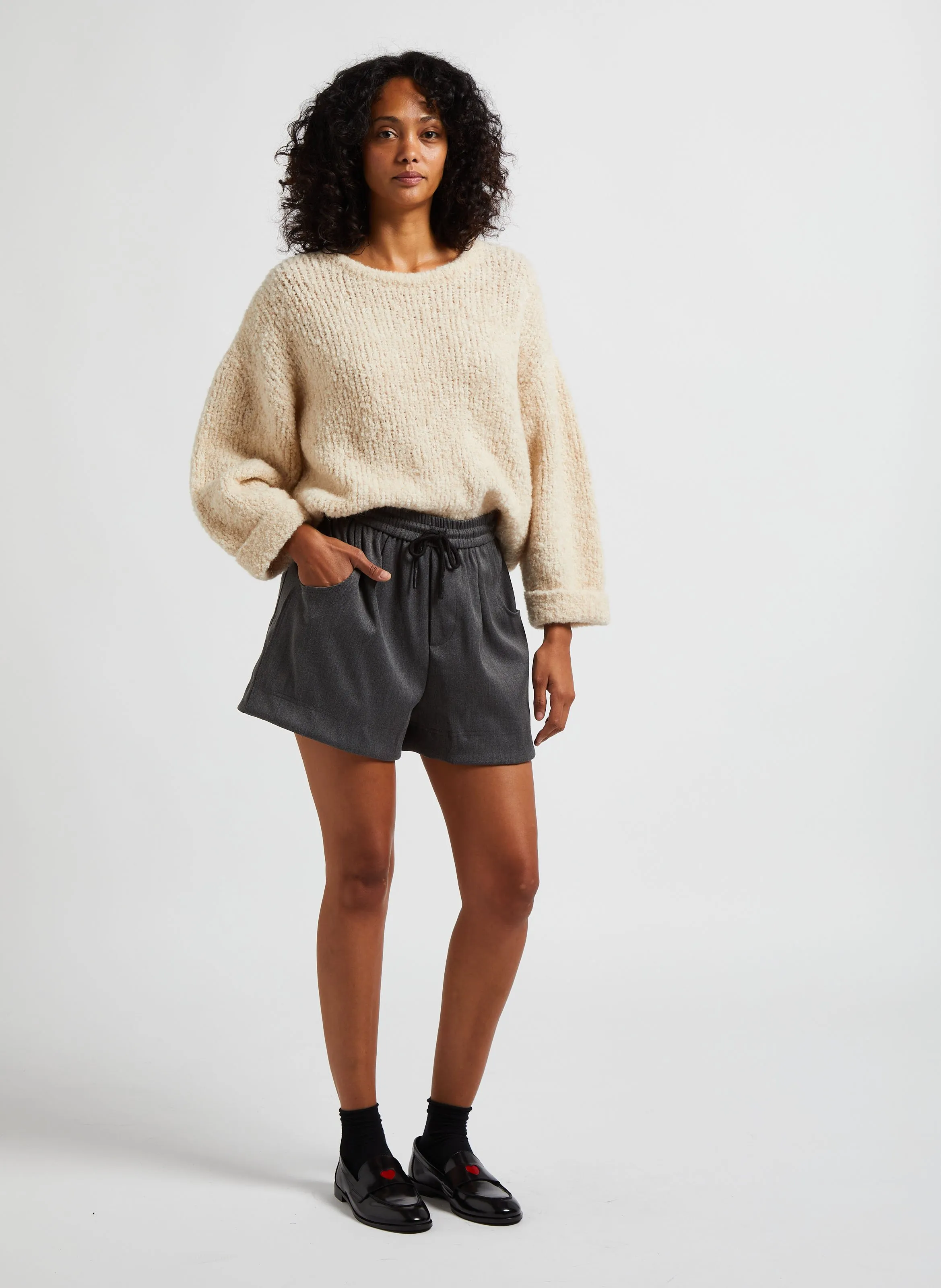 AMERICAN VINTAGE ZOLLY  JERSEY HOLGADO DE LANA CON CUELLO REDONDO EN BEIGE