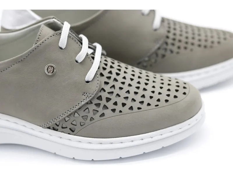 BLUCHER EN NOBUCK PICADO 3204 NOTTON EN COLOR GRIS