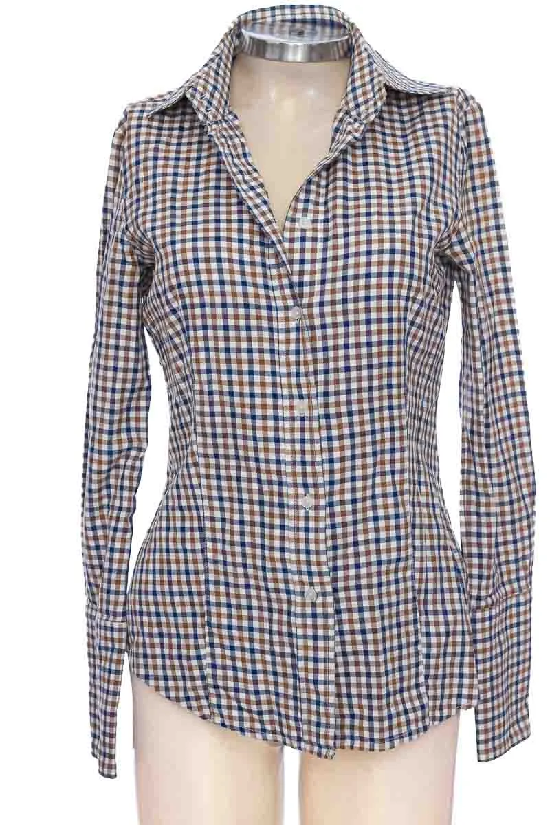 BLUSA COLOR AZUL  MNG