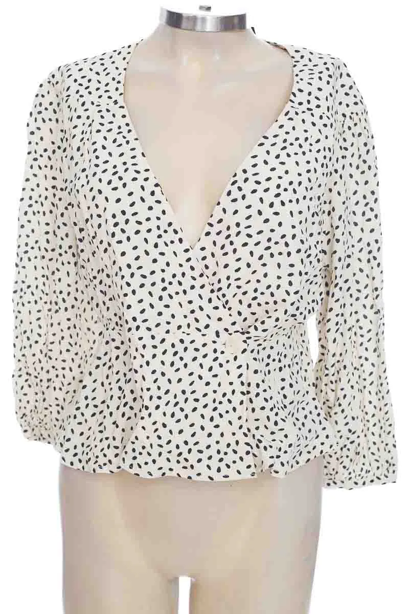 BLUSA COLOR BLANCO  MNG