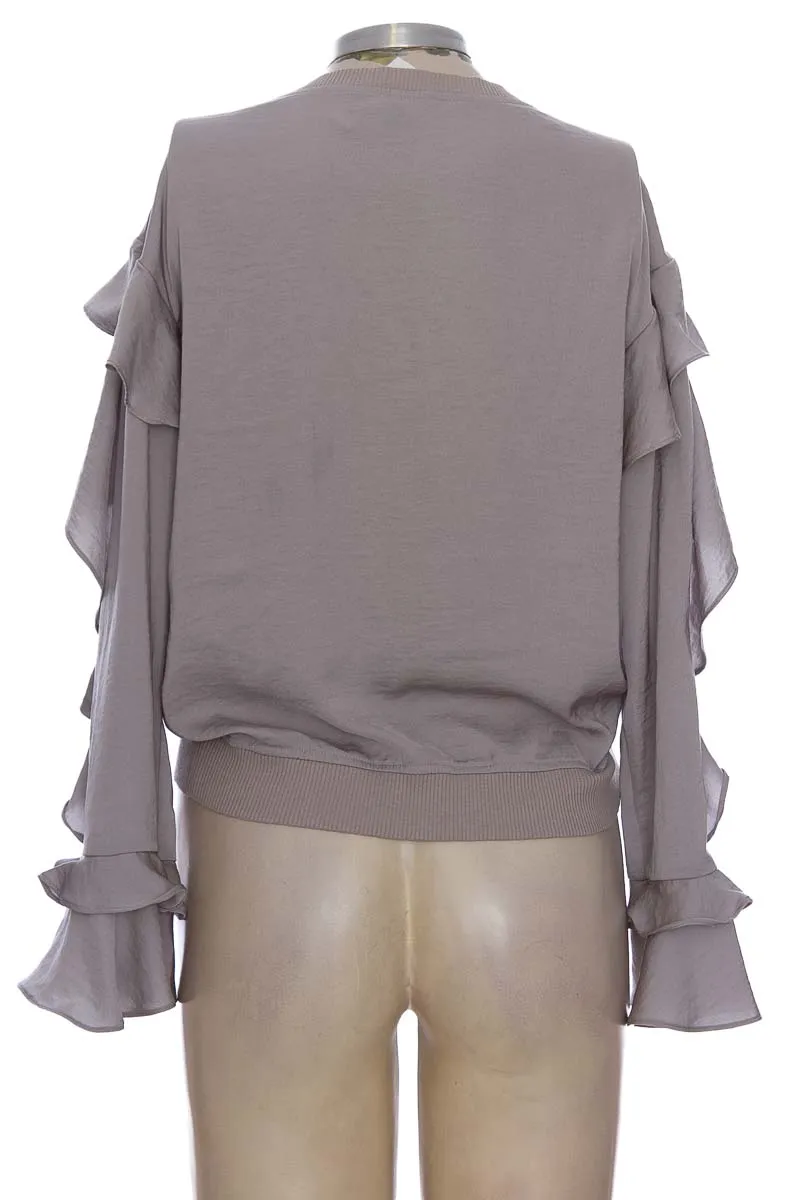 BLUSA COLOR GRIS  EXPRESS