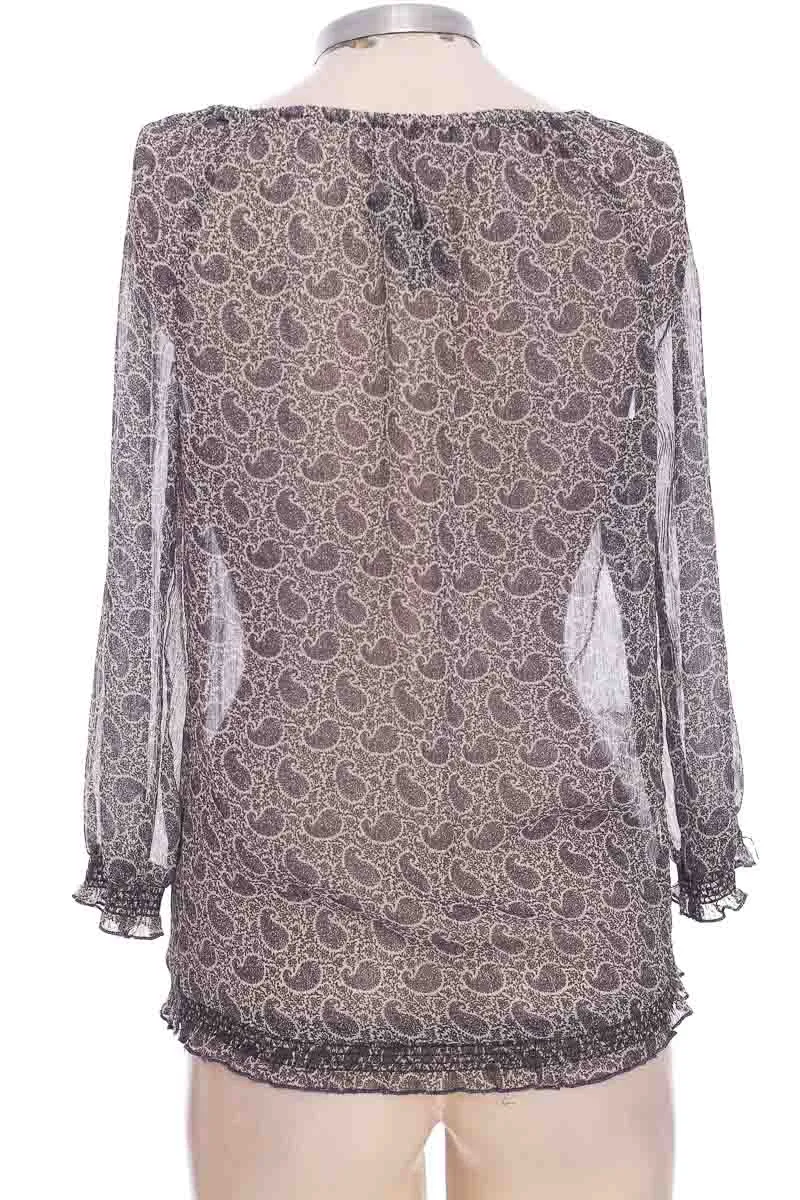 BLUSA COLOR GRIS  SFERA
