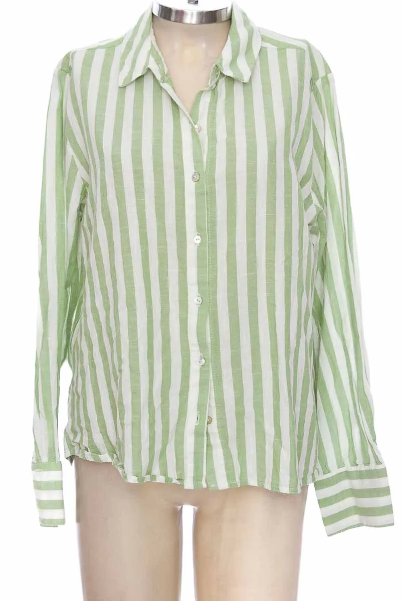 BLUSA COLOR VERDE  AZUCAR