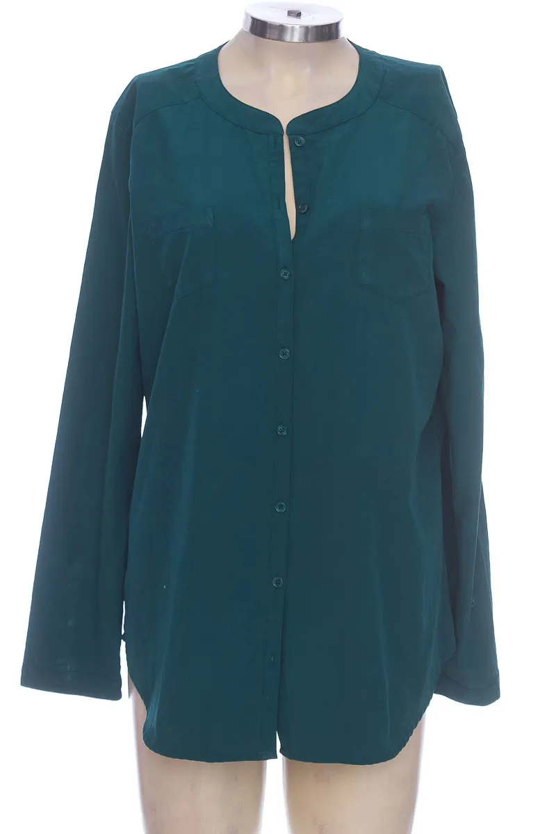 BLUSA COLOR VERDE  VAN HEUSEN