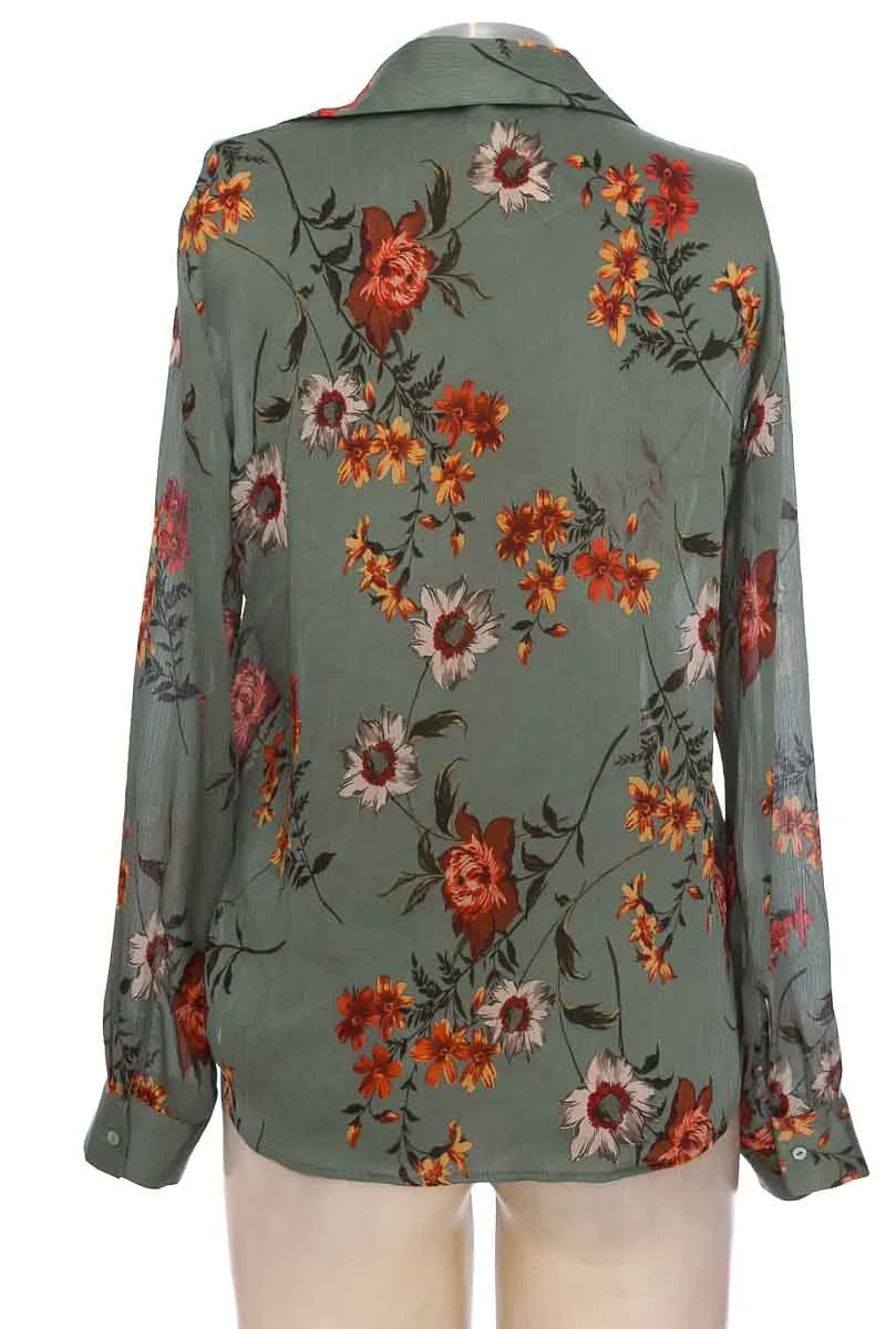 BLUSA COLOR VERDE  ZARA