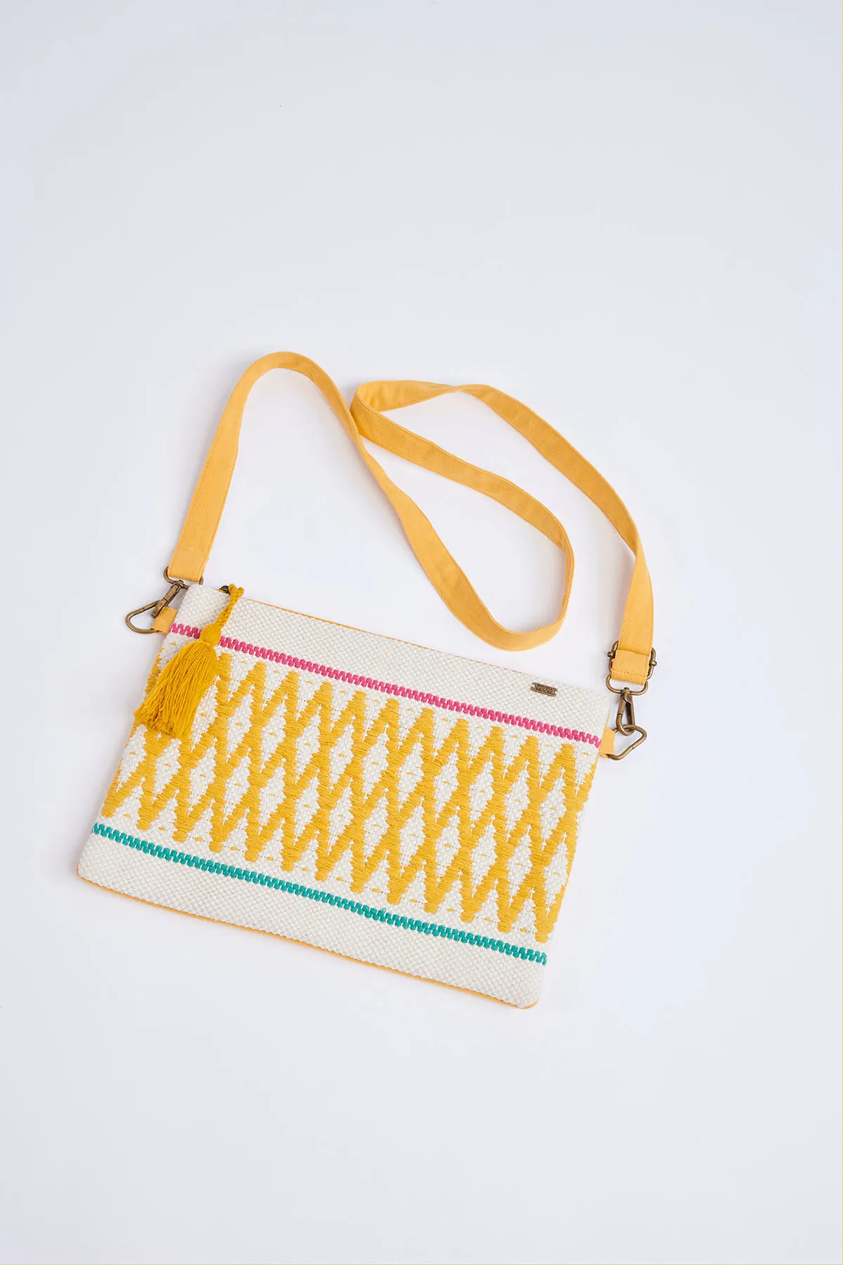 Bolso de mano trenzado Aron Serra