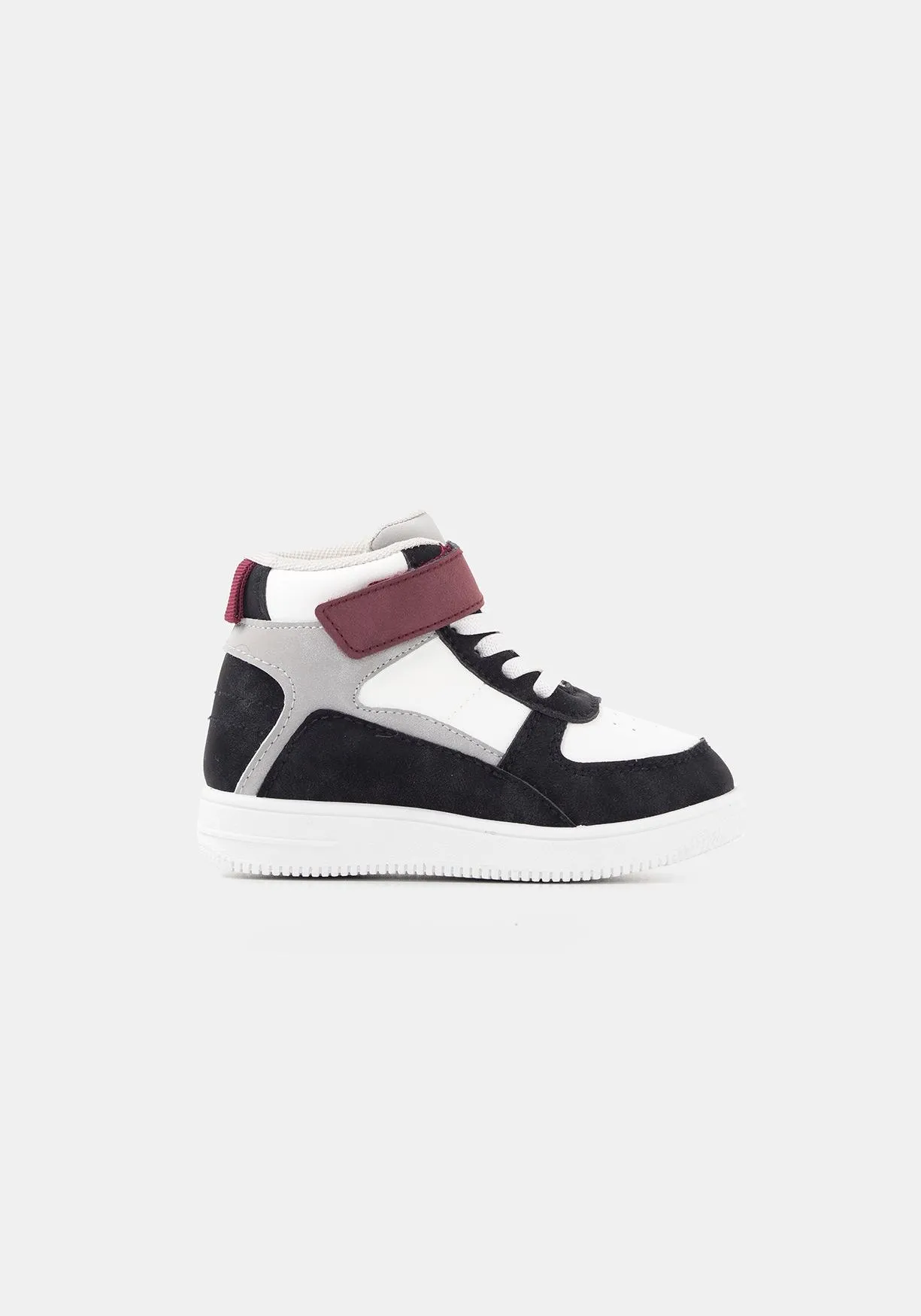 Botines adeportivados cordones de Niño TEX (Tallas 26 a 32)