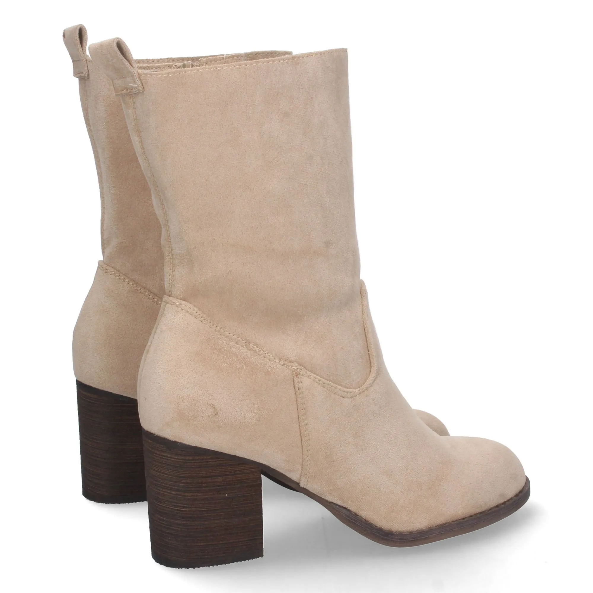 Botines de tacon medio punta redonda color beige