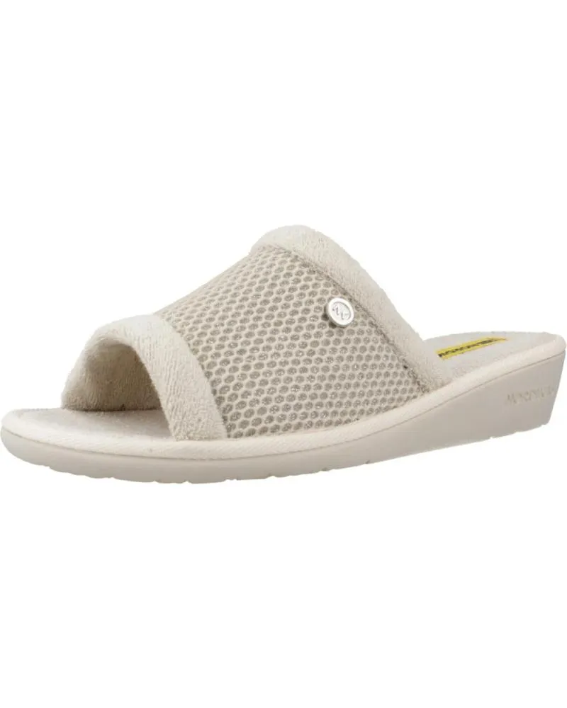 Calzado de casa NORDIKAS  de Mujer ZAPATILLAS HOGAR MUJER MODELO 1933 COSMOS COLOR BEIS  HIELO