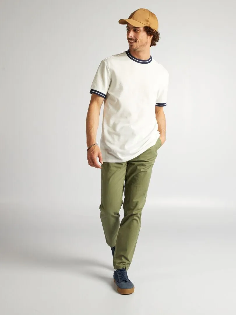 CAMISETA CON TEXTURA Y RIBETES EN CONTRASTE  BLANCO