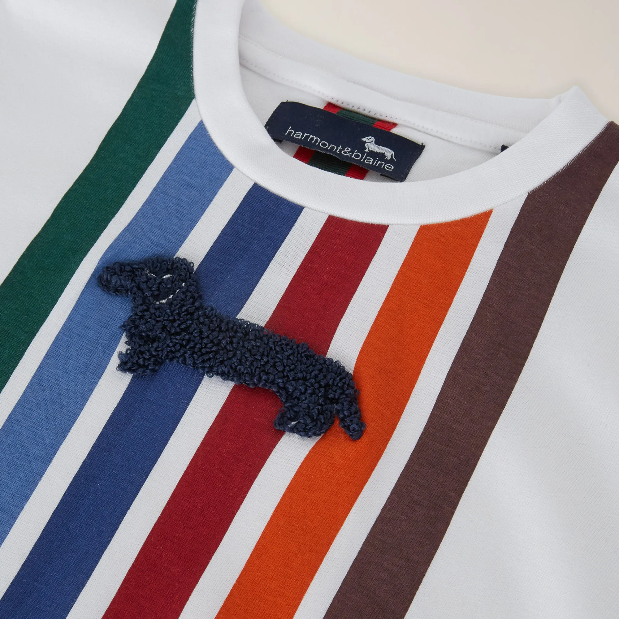 Camiseta de algodón orgánico con estampado multicolor