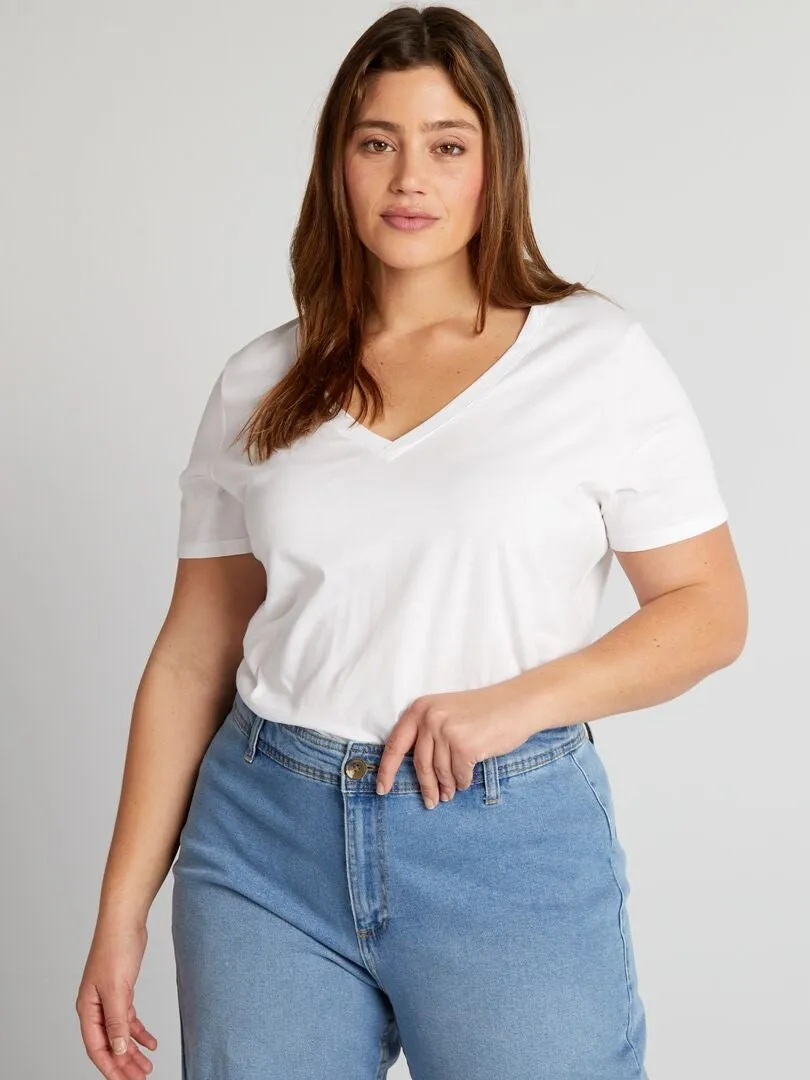 CAMISETA DE PUNTO CON CUELLO DE PICO  BLANCO