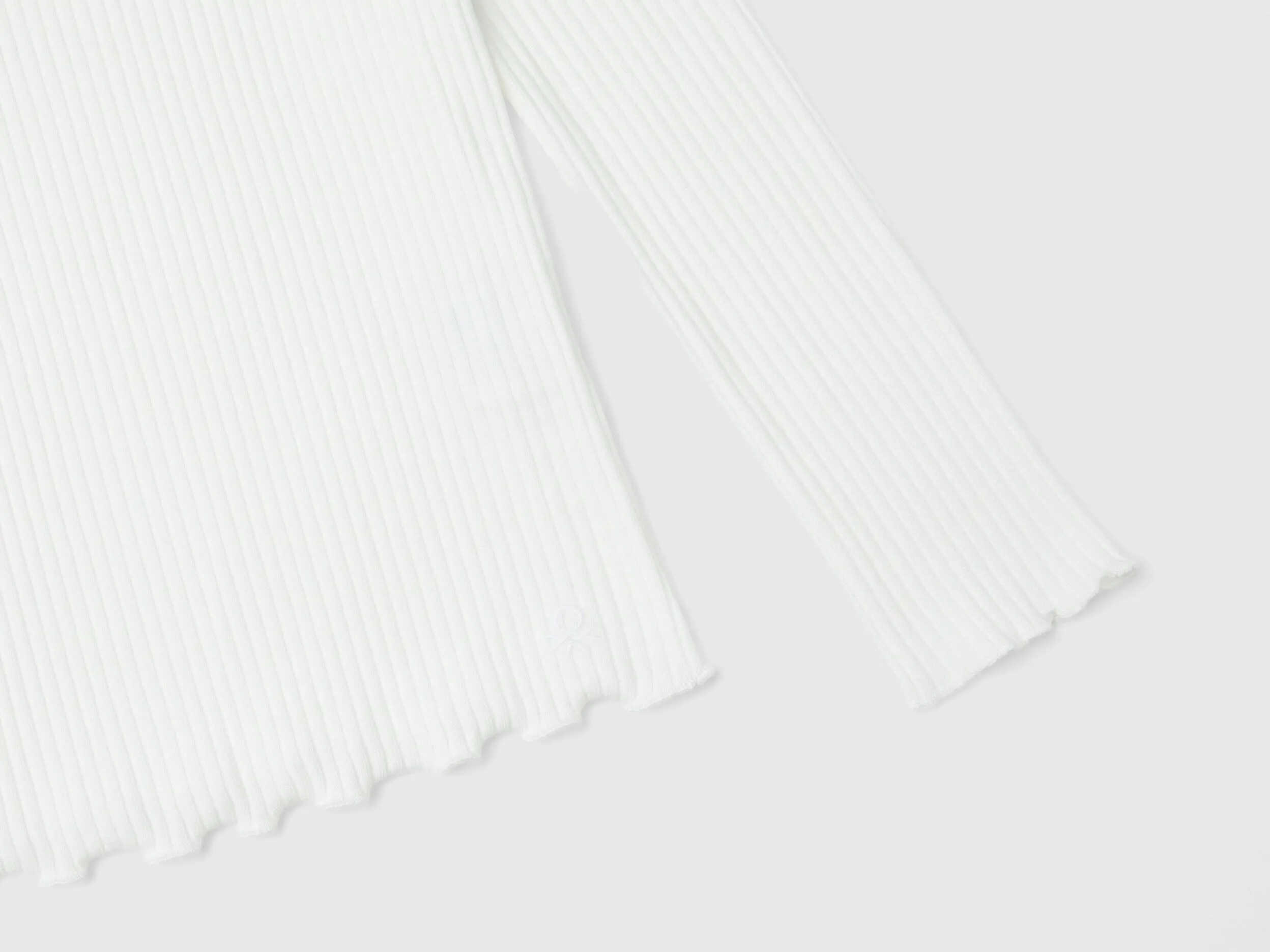 Camiseta slim fit en algodón elástico