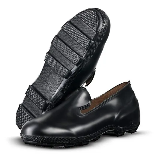 Chanclos impermeables negros de PVC