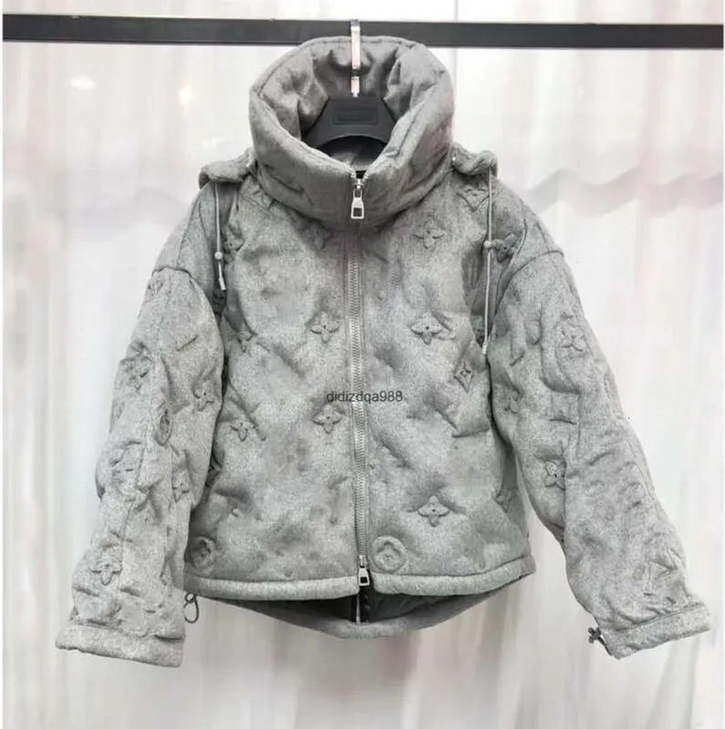 Diseñador para hombre Invierno Down Jacket Parkas manga larga tibia de color gris claro blanco