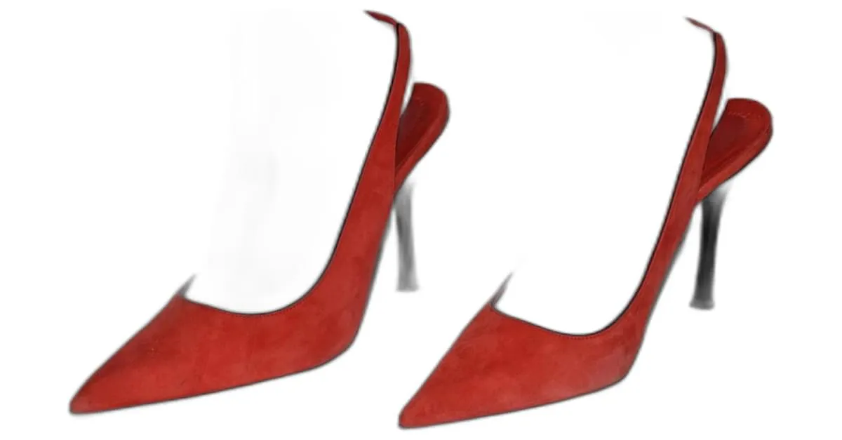 Donna Karan escotes Roja 