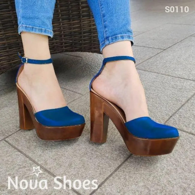 Estilo clásico, cerrado de enfrente. Tacón de resina. Disponible en varios colores