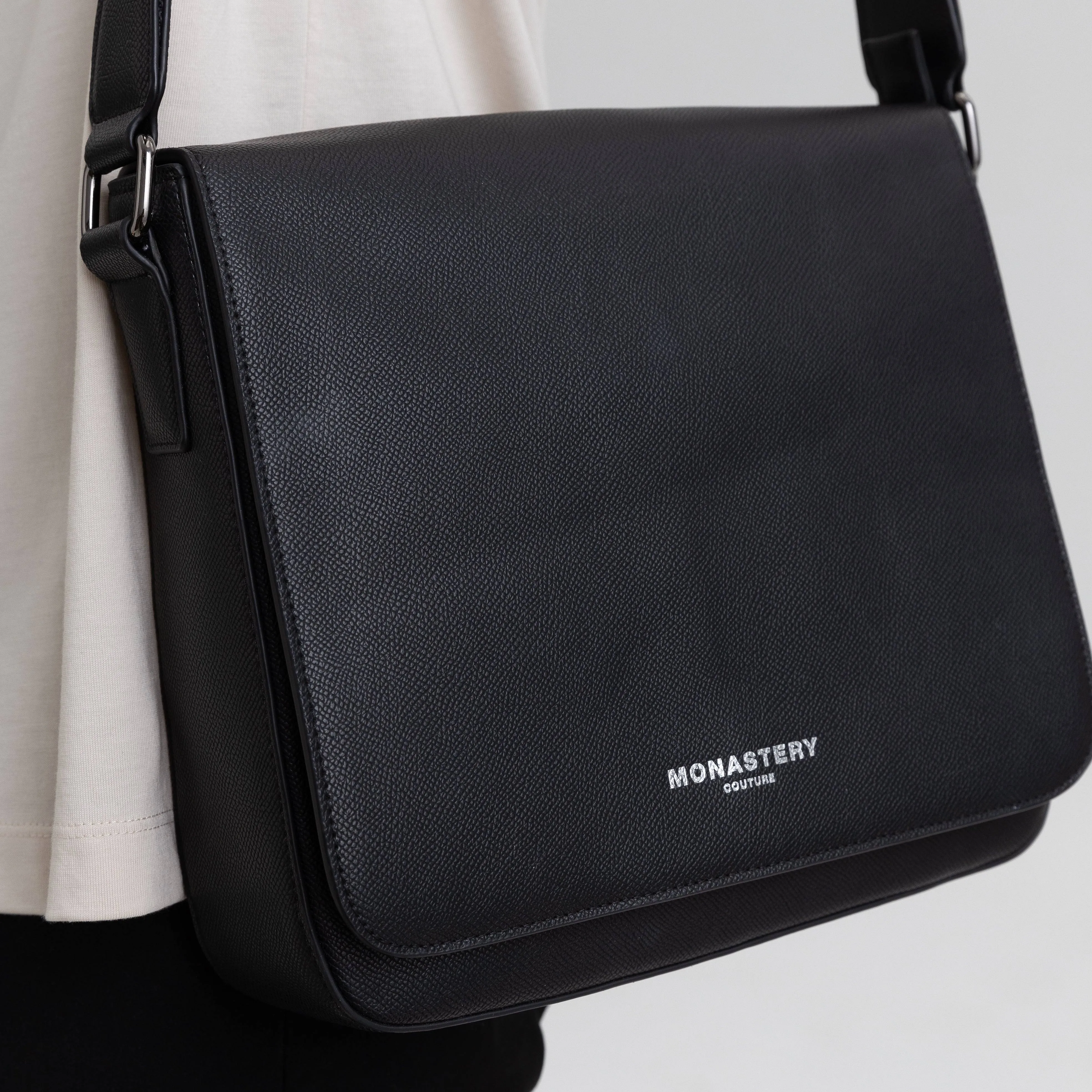 Fannypack Monastery Anglia Black
