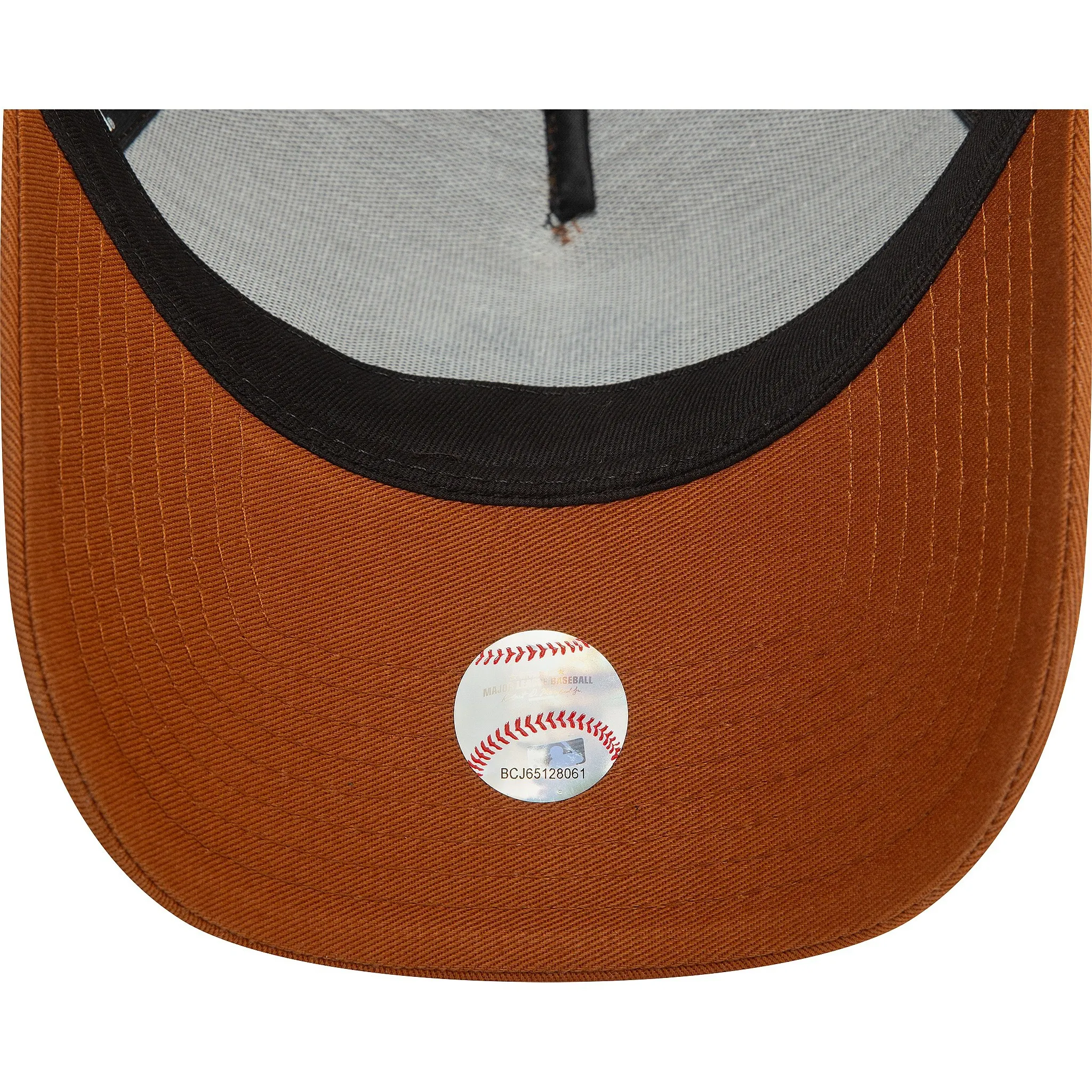 GORRA CON VISERA NEW ERA 9FO AF LEAGUE ESSENTIAL MLB NEW YORK YANKEES  BROWN/NAVY  MEN´S