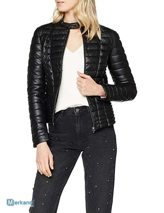 Guess & Geox pequeño conjunto de chaquetas de mujer.