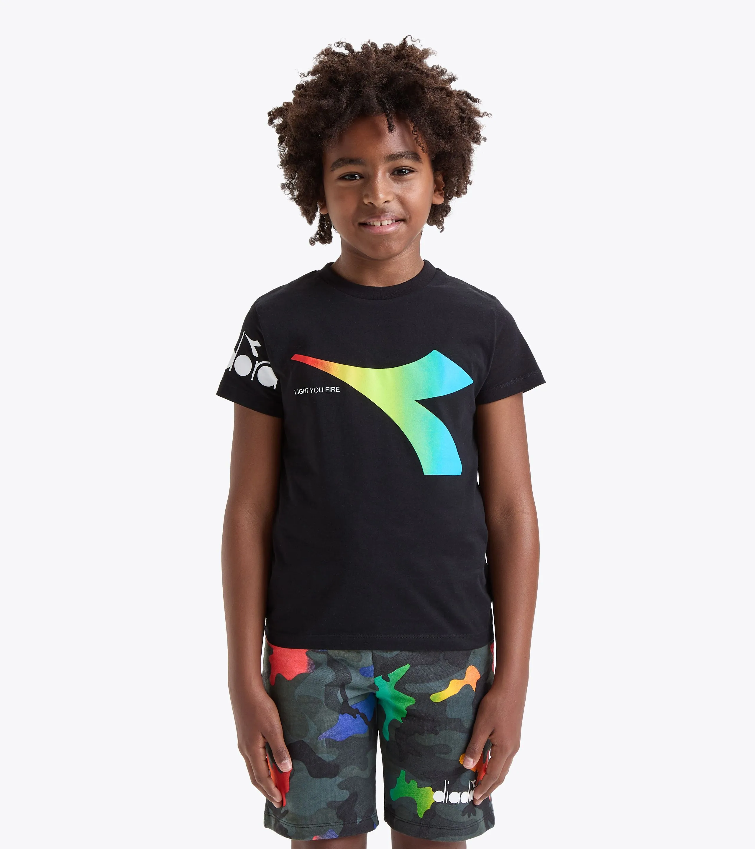 JB.TSHIRT SS FREGIO WATER COLOR CAMISETA DE 100% ALGOD&OACUTE;N  NI&NTILDE;O