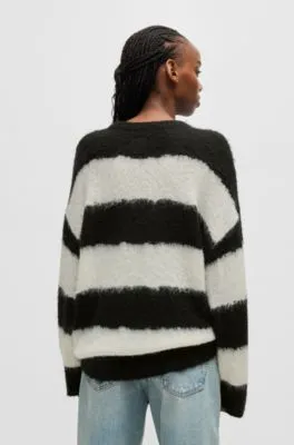 Jersey oversize fit con rayas anchas irregulares