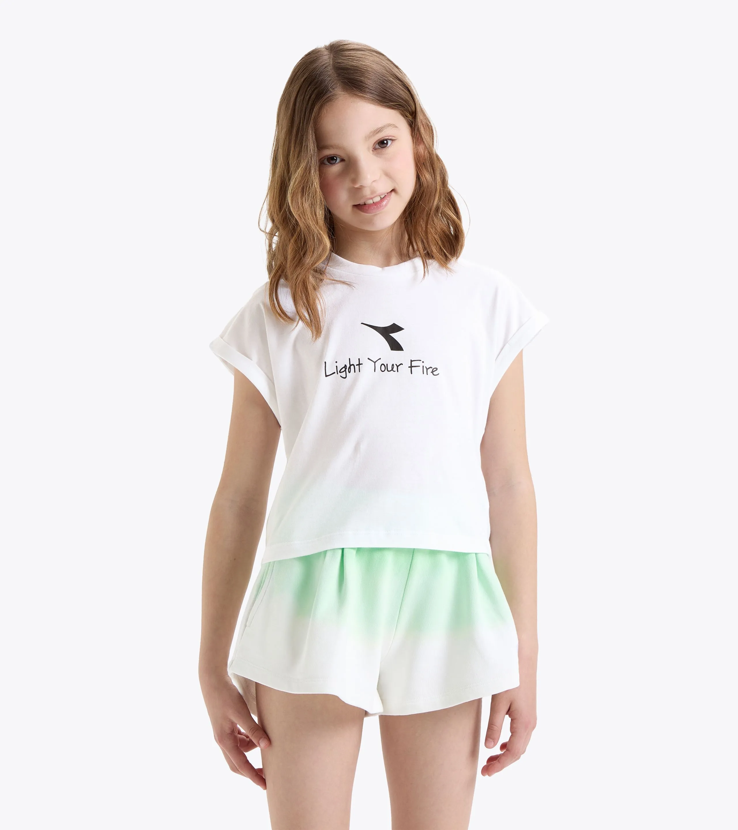 JG.TSHIRT CROP LOGO PASTEL CAMISETA DE ALGOD&OACUTE;N  NI&NTILDE;A