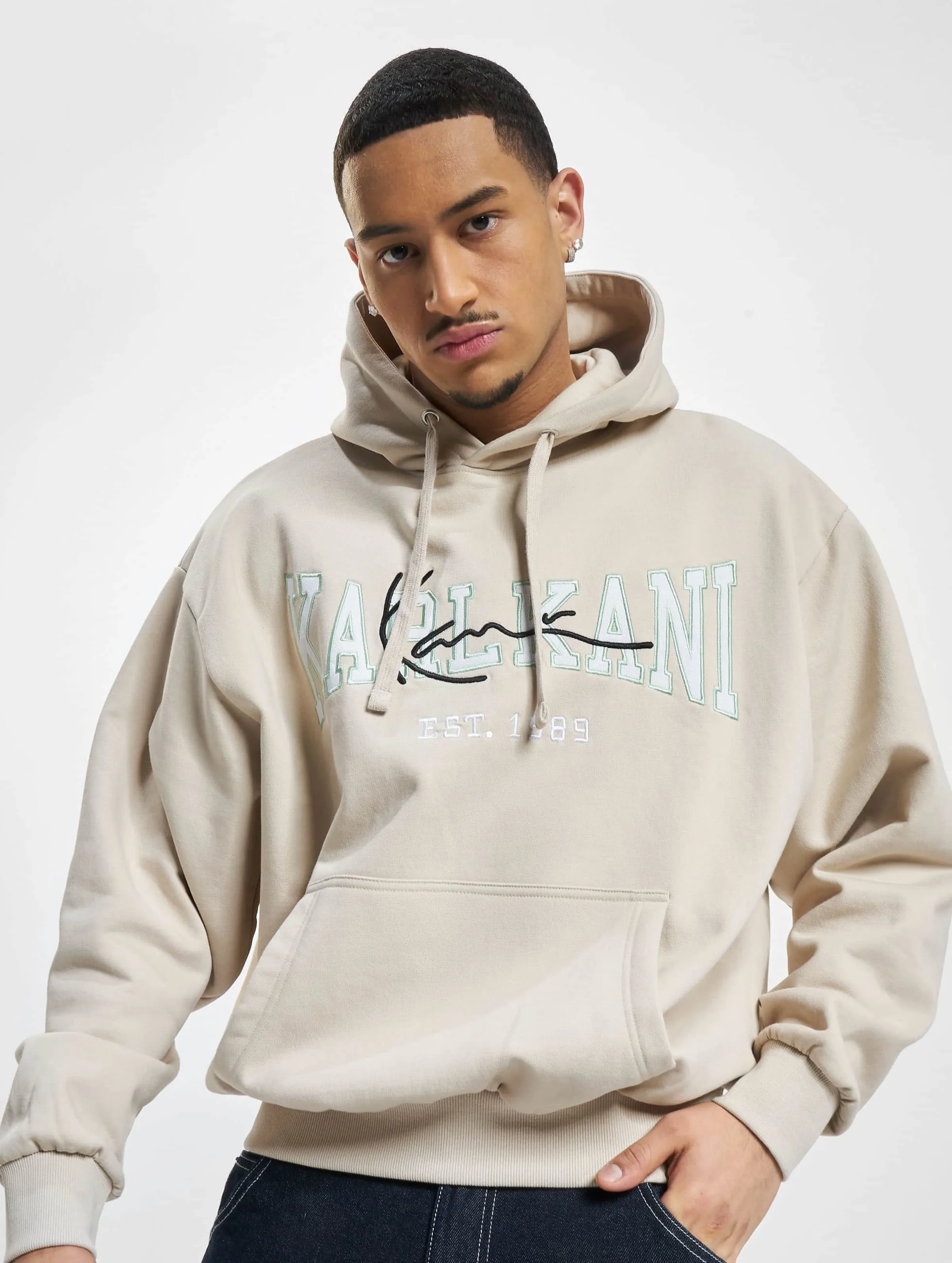 Karl Kani College Signature