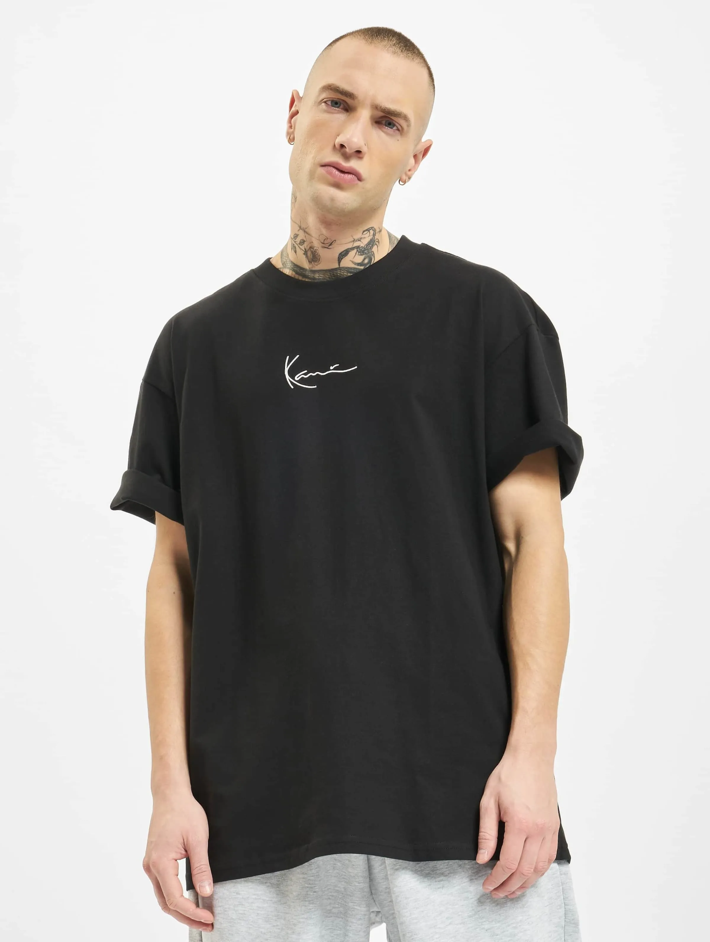 Karl Kani Signature