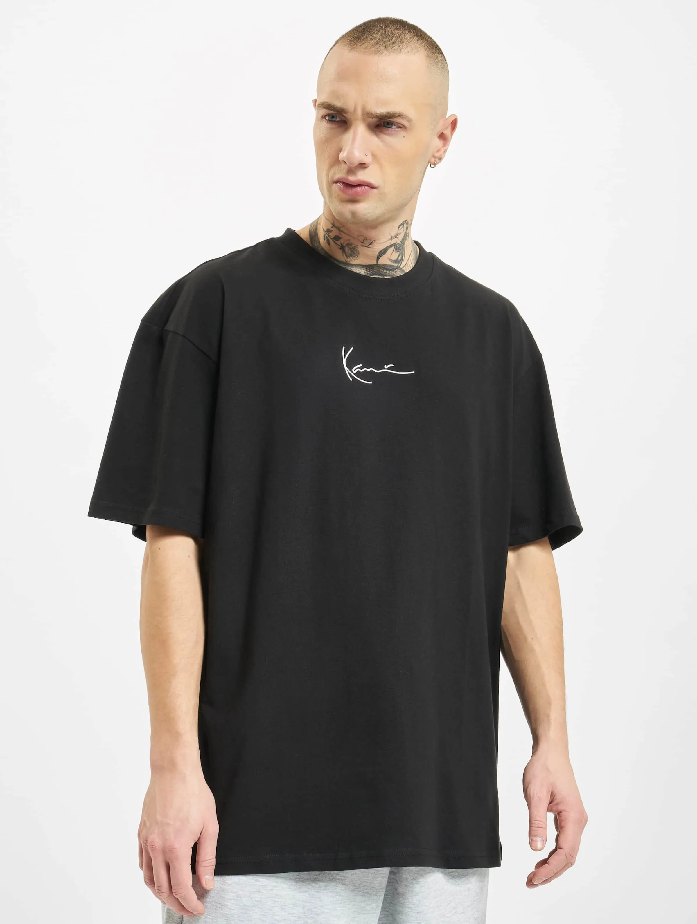 Karl Kani Signature