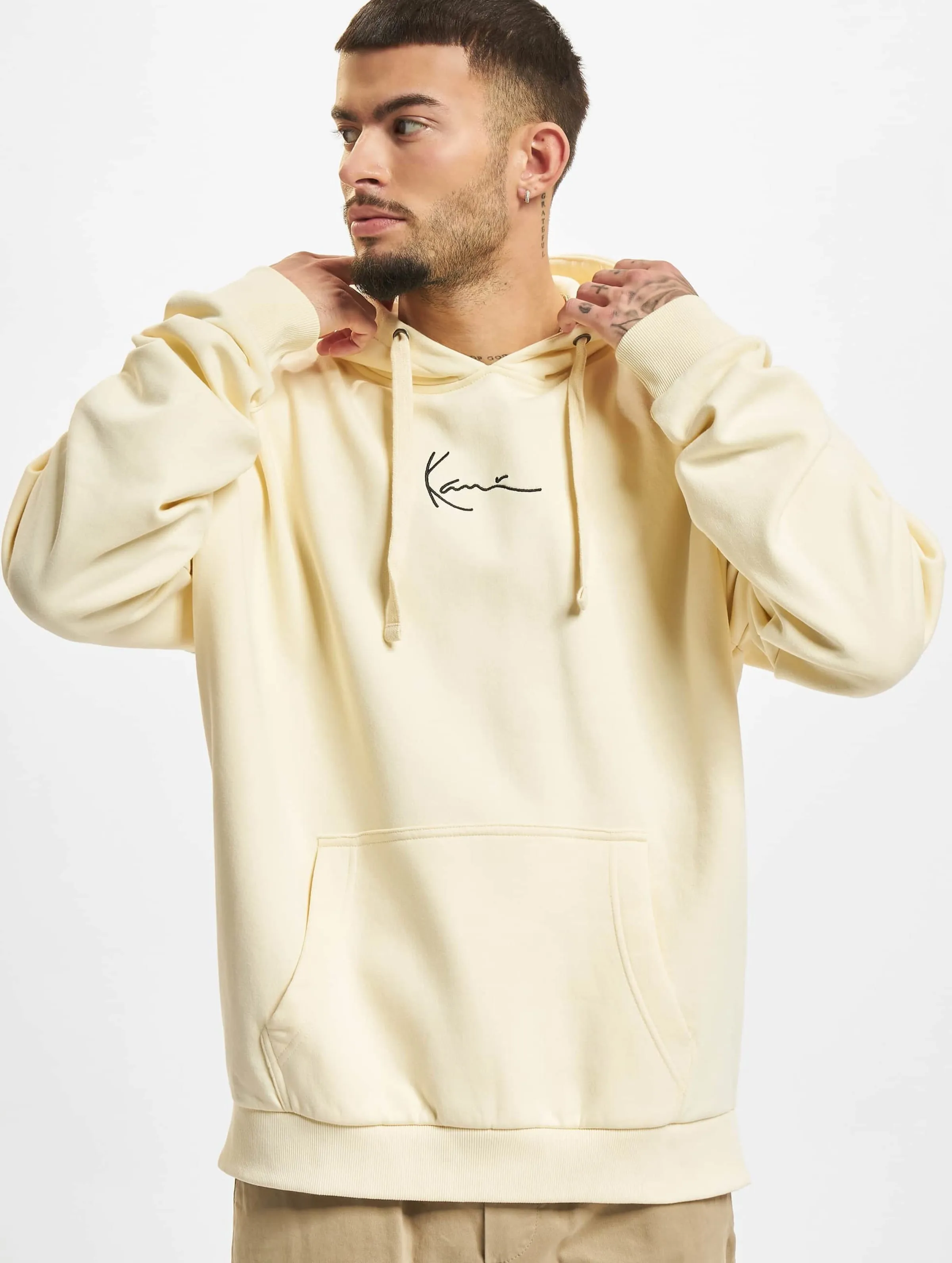 Karl Kani Small Signature Essential