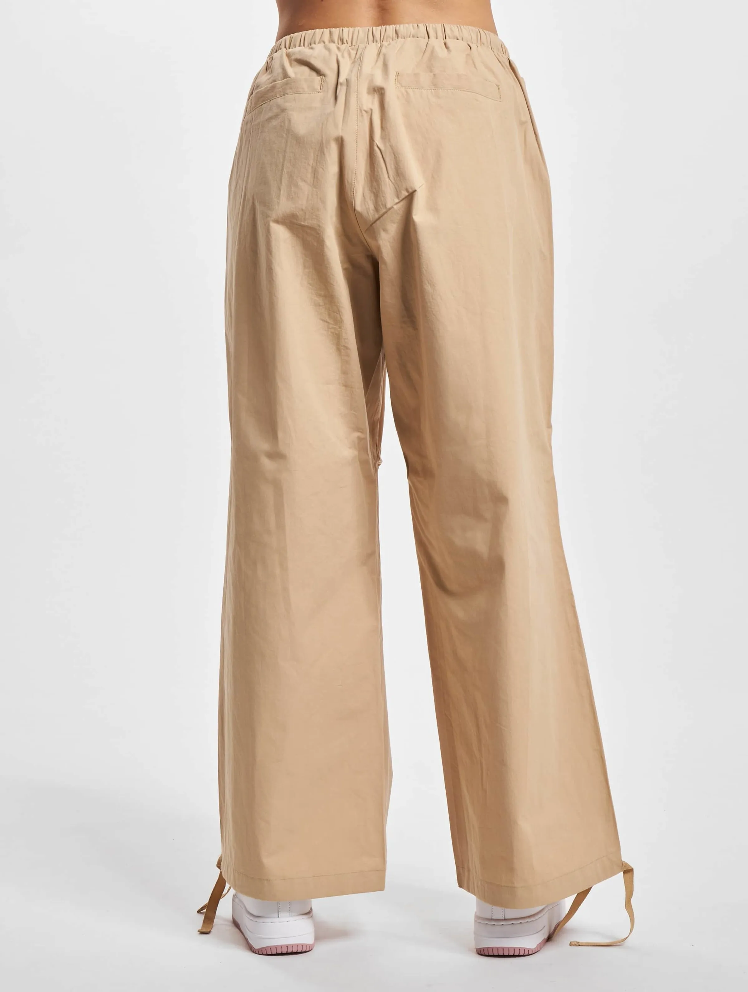 Karl Kani Small Signature Parachute