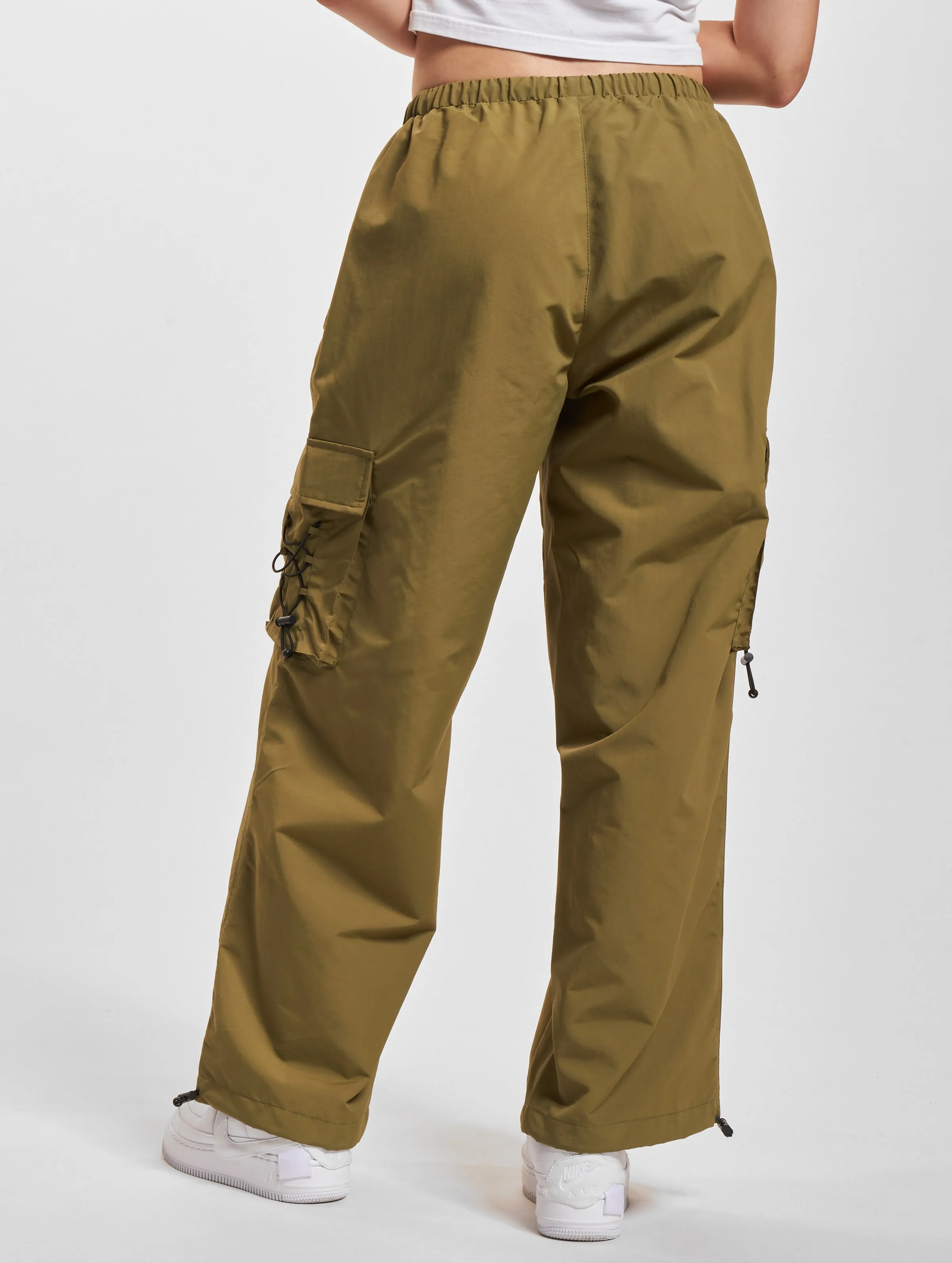 Karl Kani Small Signature Wide Parachute