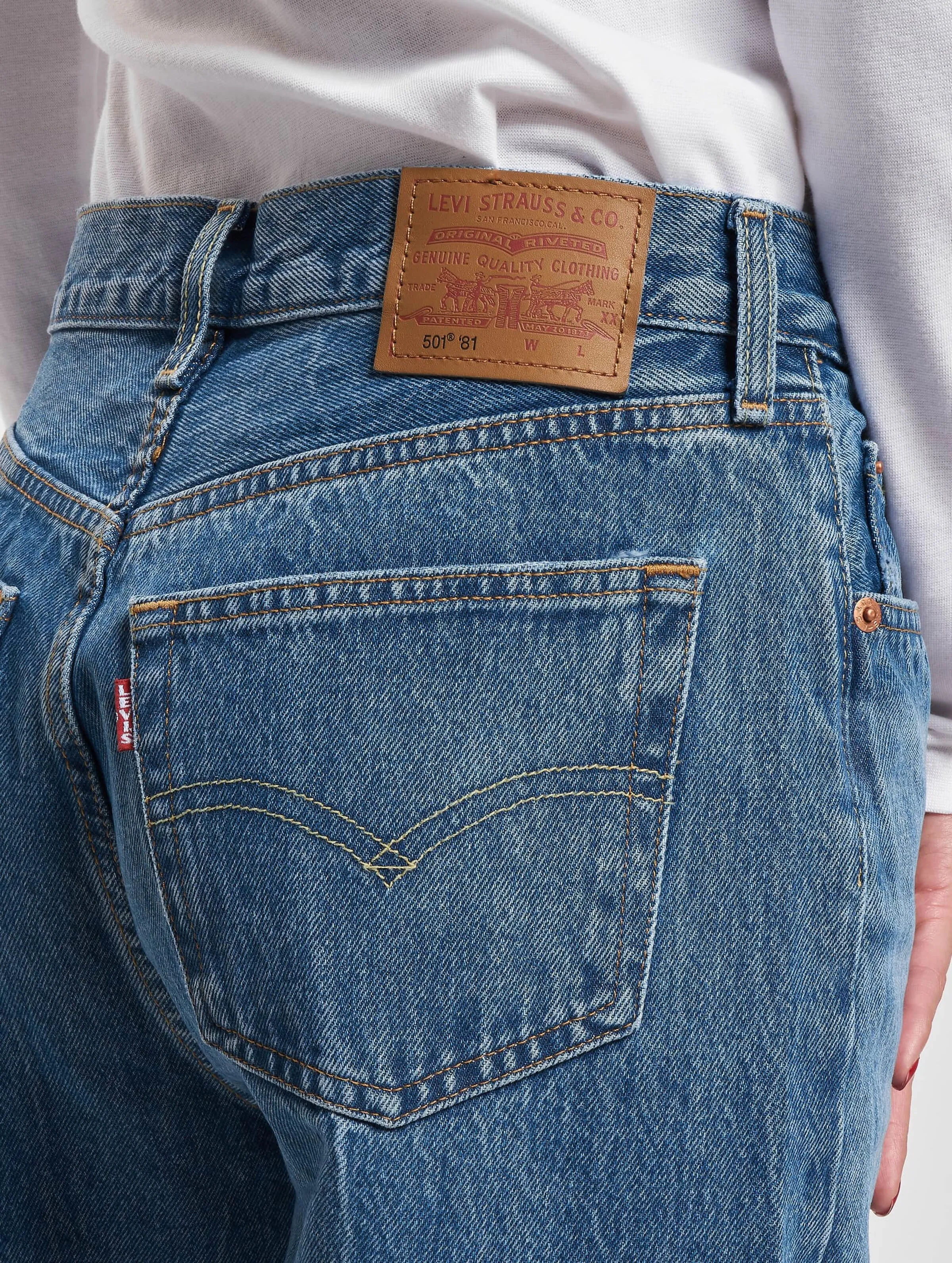 Levi's Levi's® 501® 81 Straight Fit Jeans