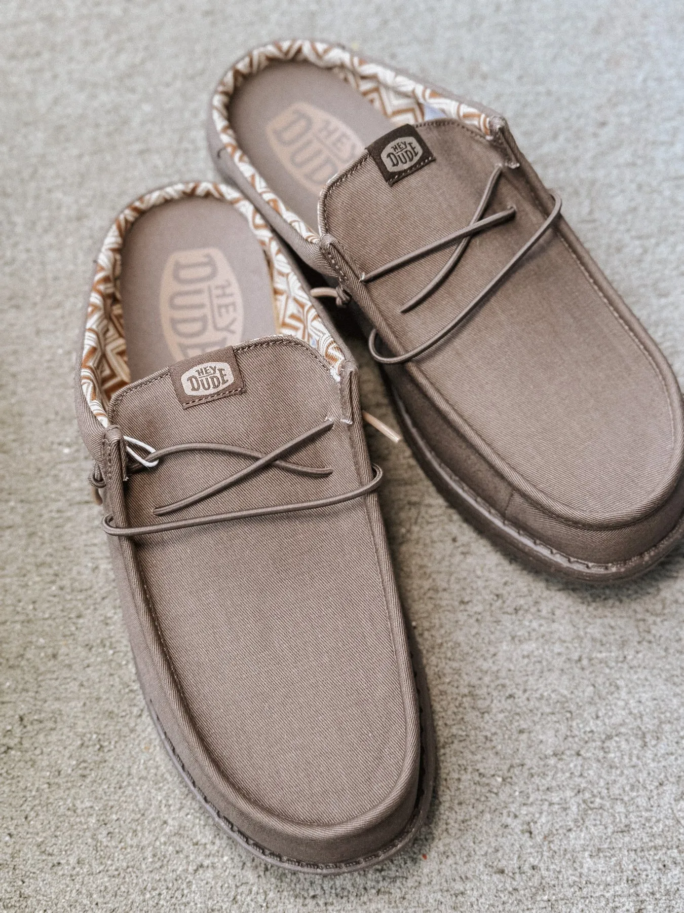 MEN'S HEY DUDE WALLY SLIP STRETCH CANVAS WALNUT