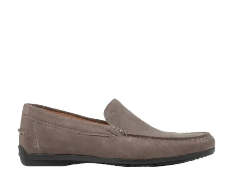 MOCASÍN SIRON SUEDE GEOX EN COLOR GRIS U32Q3A 00022