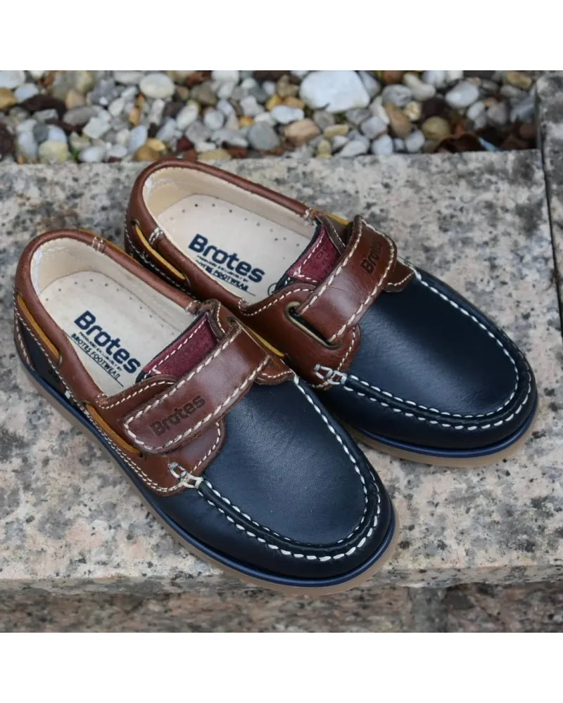 Náutico de piel con velcro 820