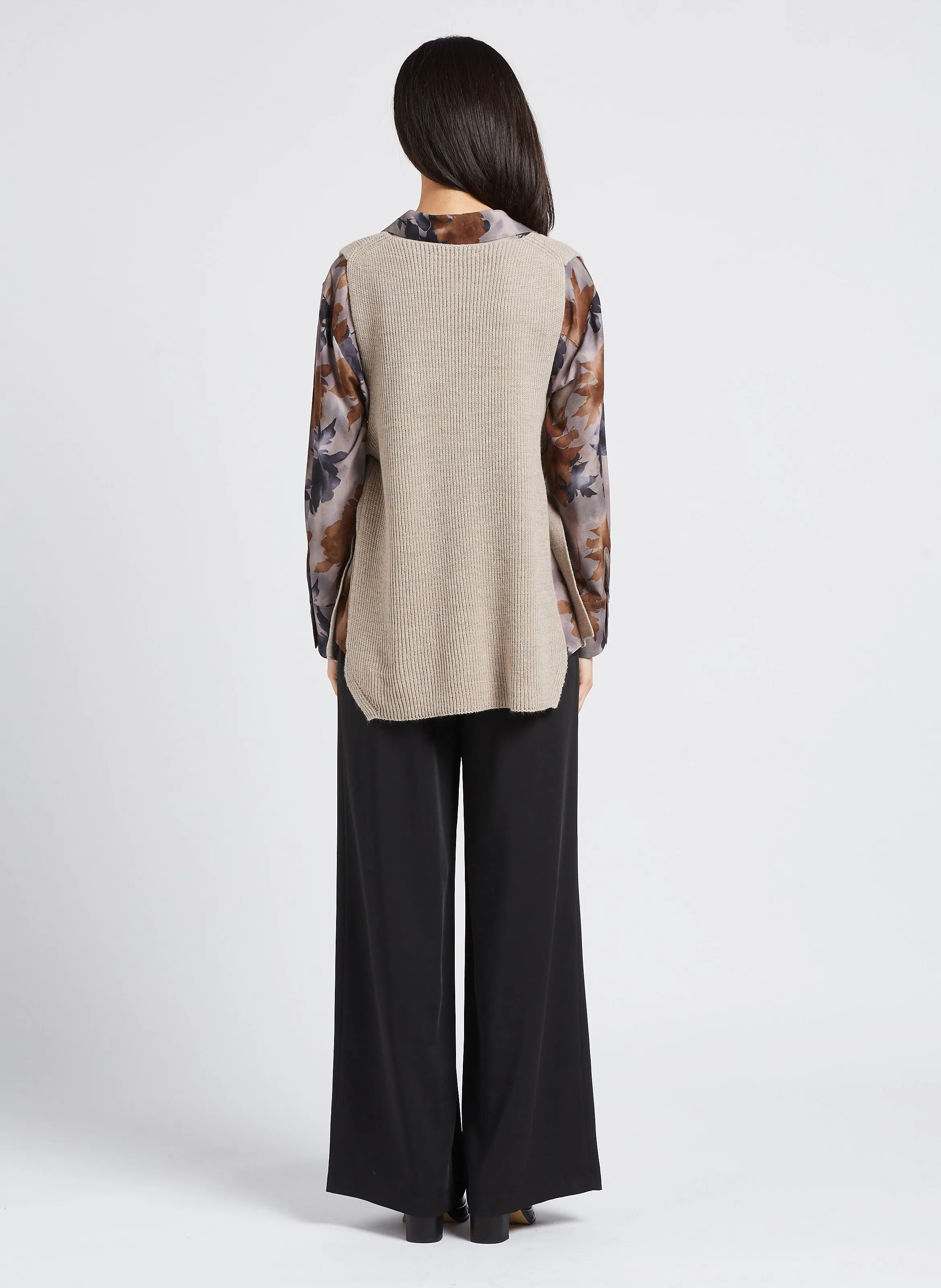 Pantalón ancho palazzo vaporoso en negro