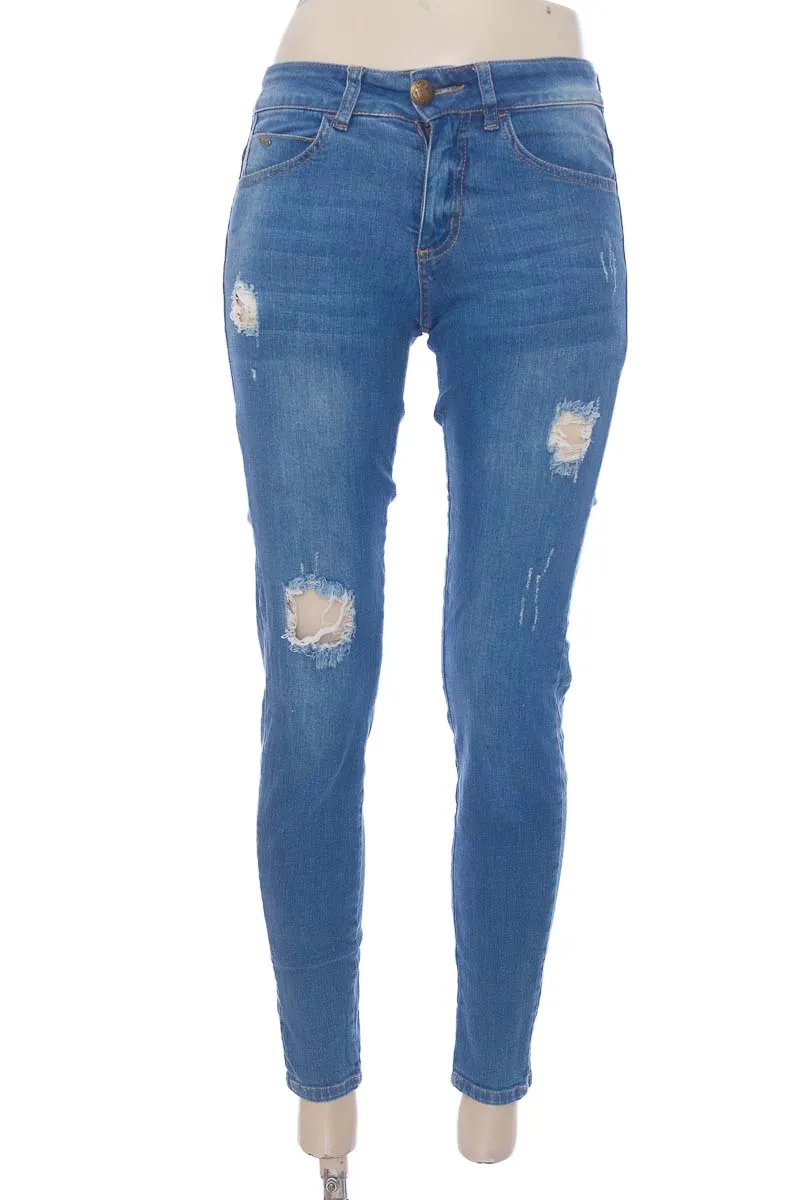 PANTALóN COLOR AZUL  RIFLE