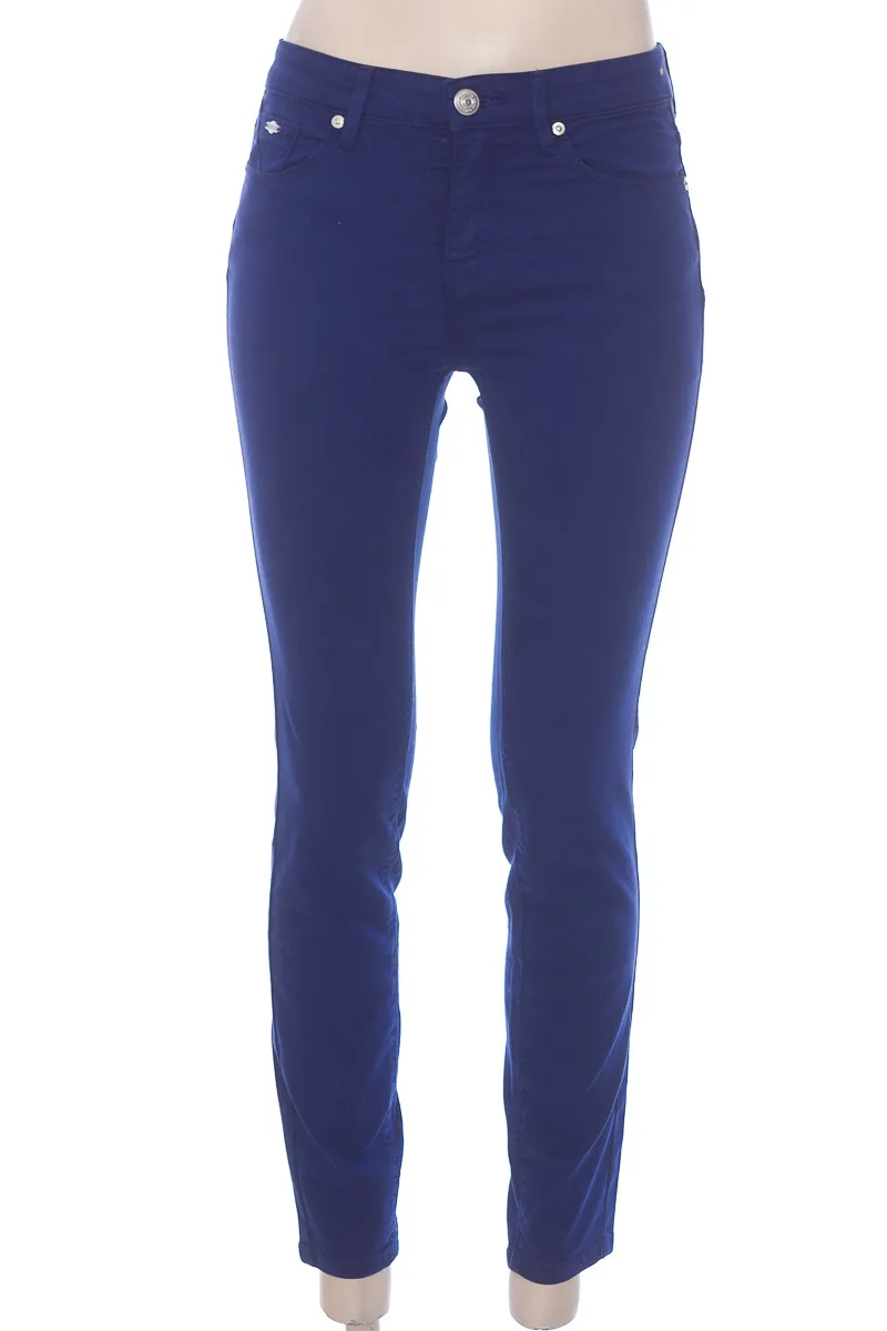 PANTALóN COLOR AZUL  STRADIVARIUS