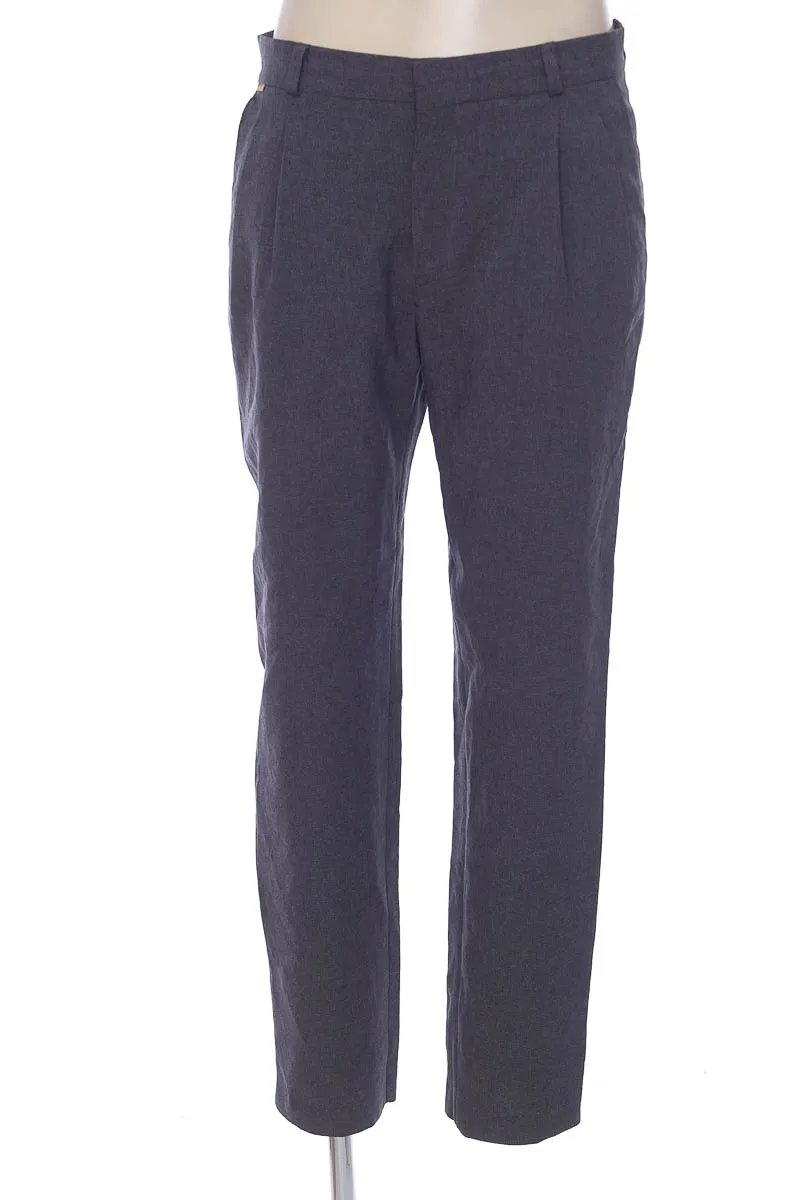 PANTALóN COLOR GRIS  OSSAMA