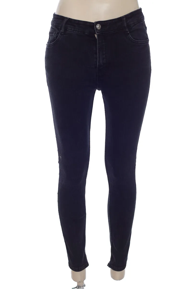 PANTALóN COLOR NEGRO  ZARA
