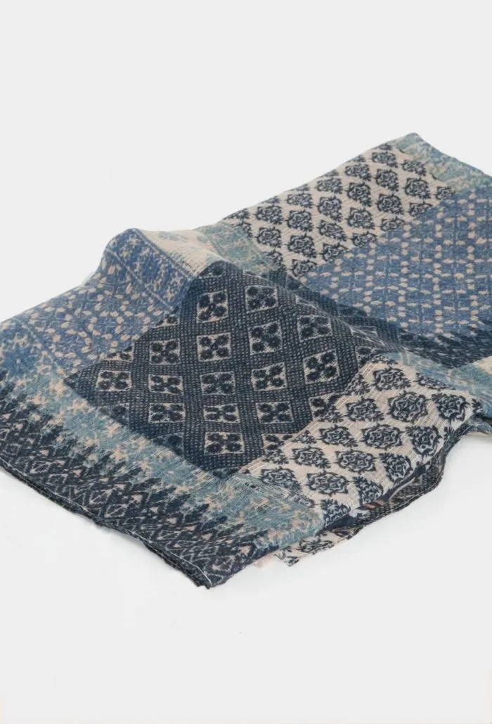 Pañuelo Valecuatro Azul Marino