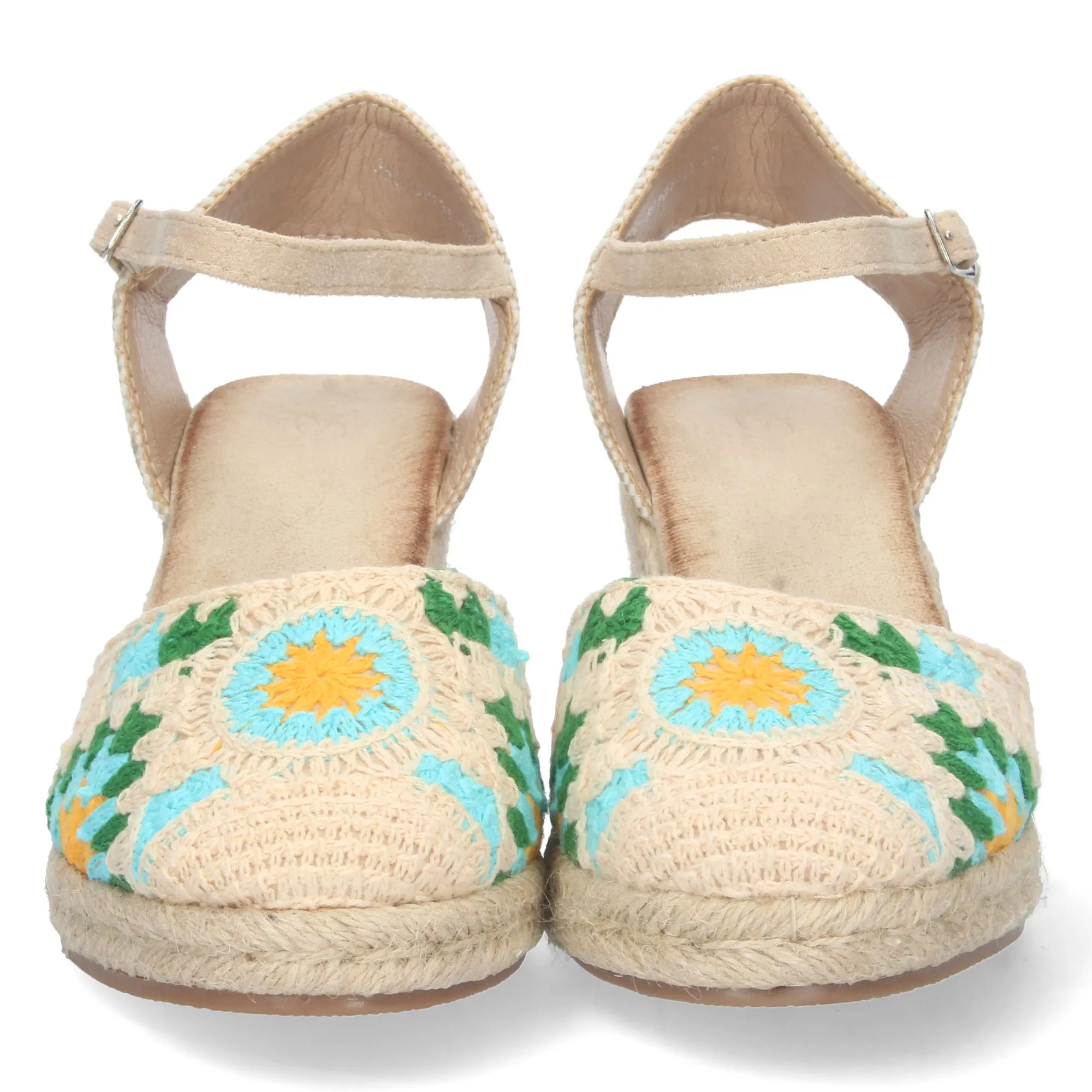Sandalias de cuña media en yute crochet color beige