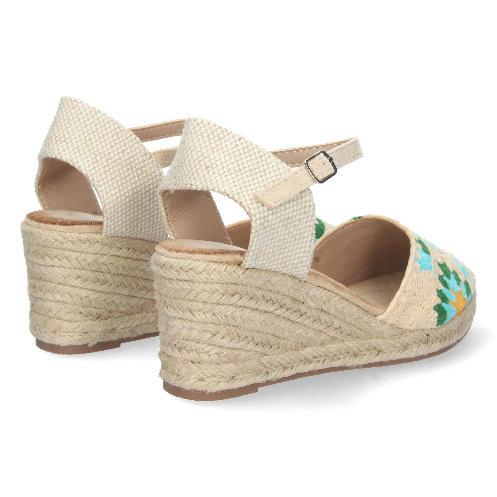 Sandalias de cuña media en yute crochet color beige