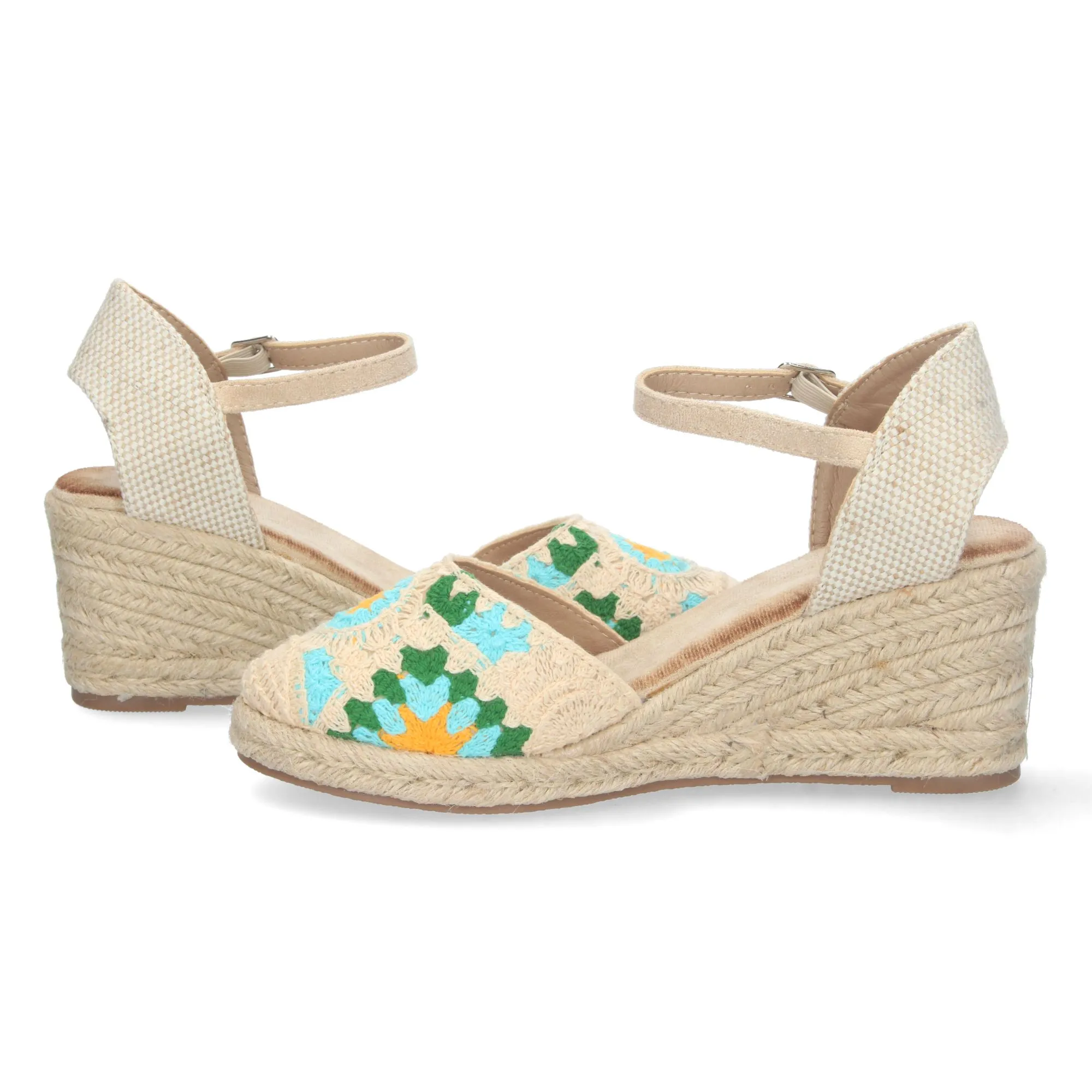 Sandalias de cuña media en yute crochet color beige