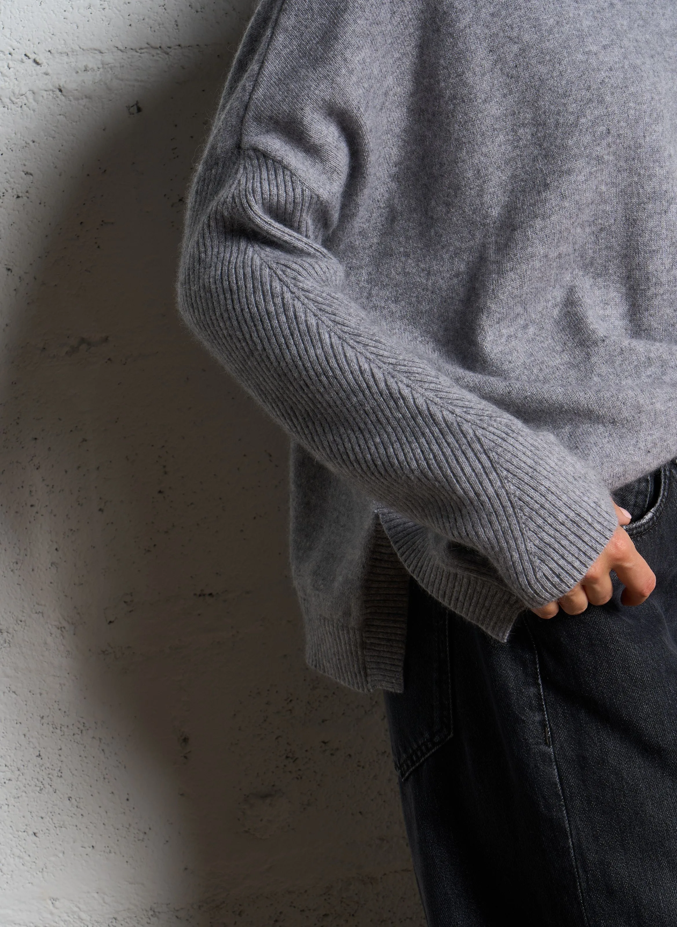 SCRIBE  CUELLO VUELTO BICOLOR EN GRIS
