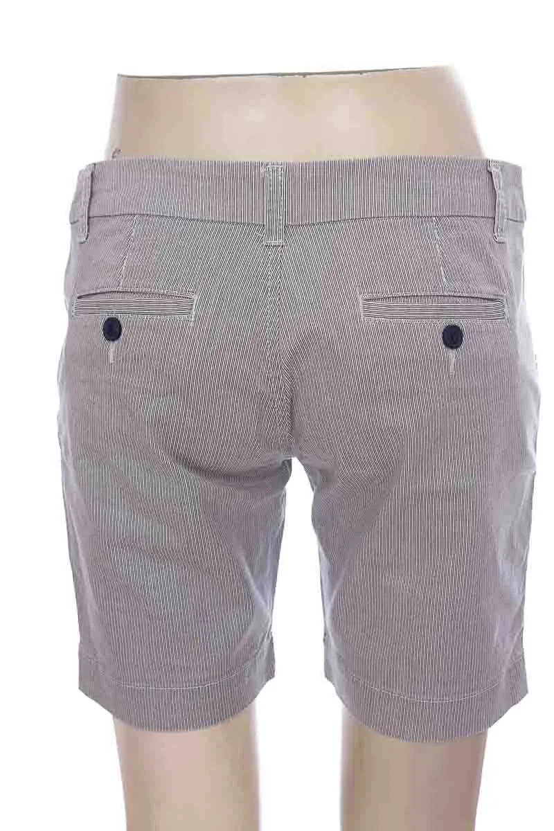 SHORT COLOR GRIS  GEF